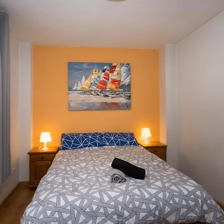 Central Market Guestrooms Аліканте