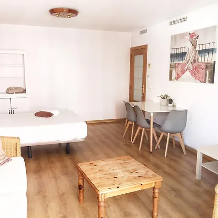 Проживання в сім'ї Central Market Guestrooms Аліканте